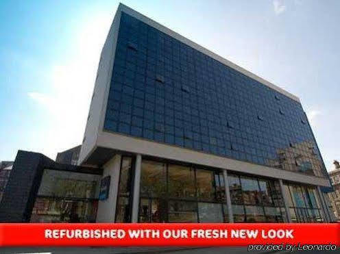Travelodge Liverpool Central Экстерьер фото